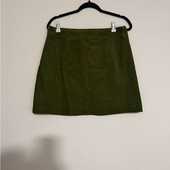 J. Crew Forest Green Mini Skirt - Picture 4 of 6